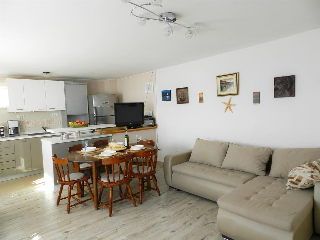 House Damir Villa Pisak Kültér fotó